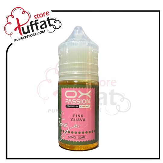 Vape juice bottle with pink label on a white background, featuring the brand 'Puffat'.